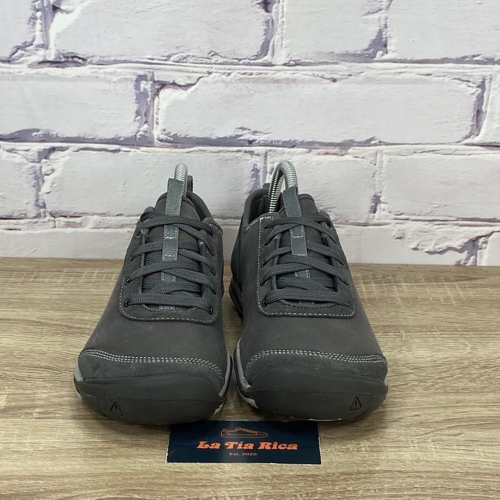 Keen Women's Gray Casual Shoes - Picture 2 of 8
